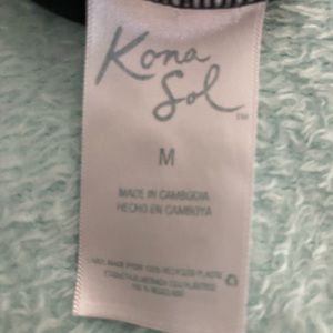 Kona Sol size M black ruffled bathing suit